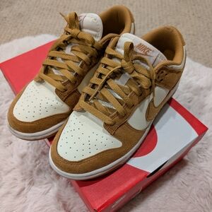 Nike Brown and Cream Sneakers